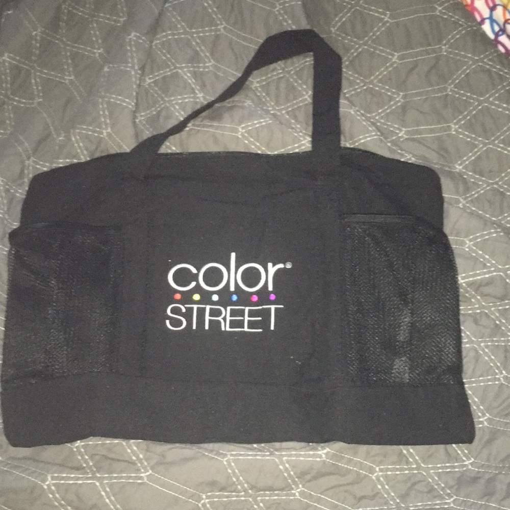 🦁 - Color Street bag